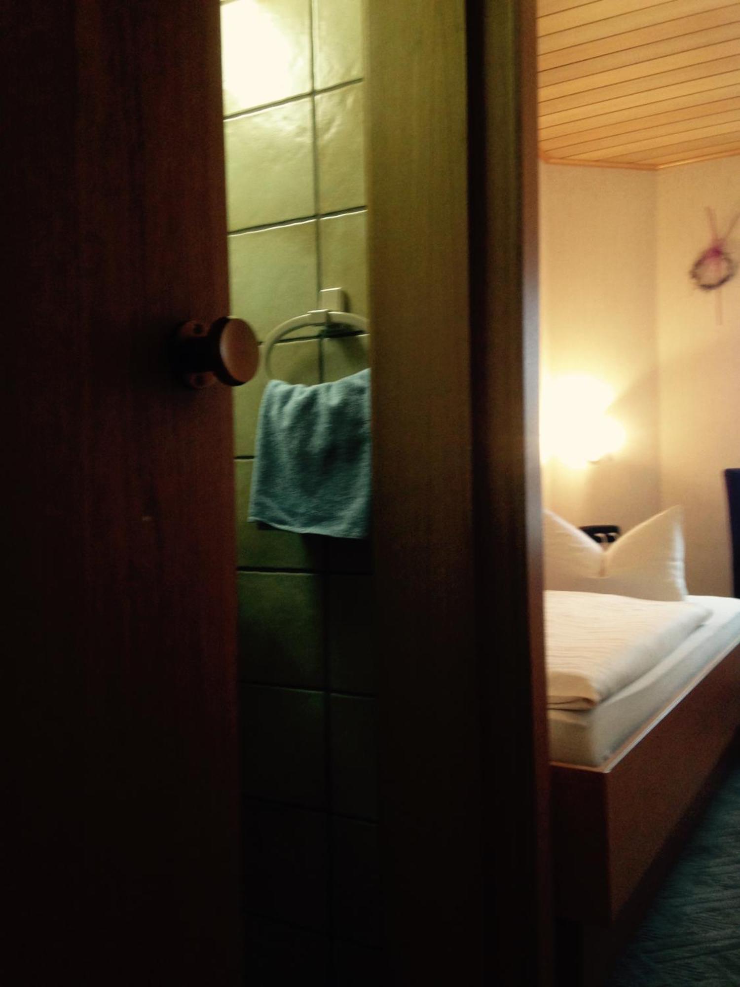 Gaestehaus Hannelore Geiselwind Pokoj fotografie